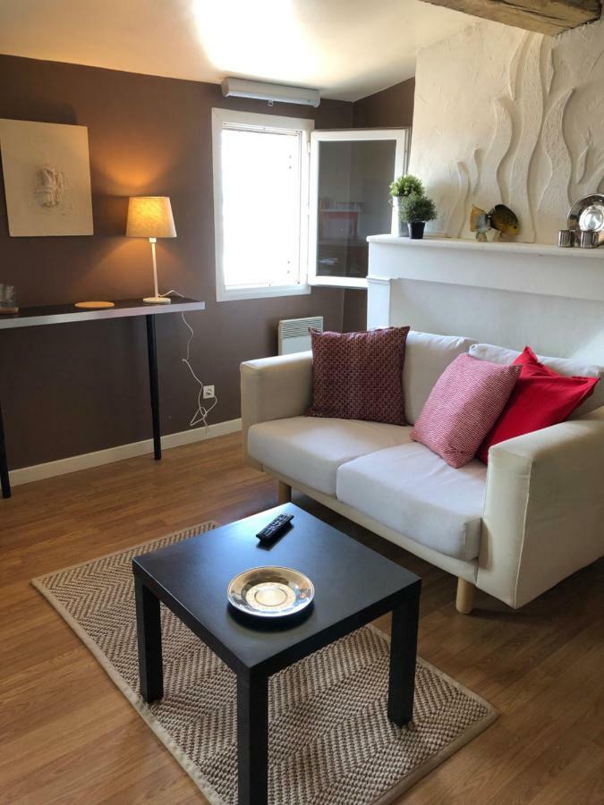 Ferienwohnung Sous Le Toit Pres De La Cathedrale St.Pierre Montpellier Exterior foto